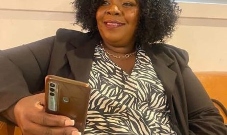 Lucinda, Sugar Mummy Needs a Bold Young Man for Passion in Kitengela