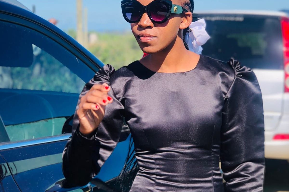 Aisha sugar mummy in Eastleigh looking for a principled Muslim young man