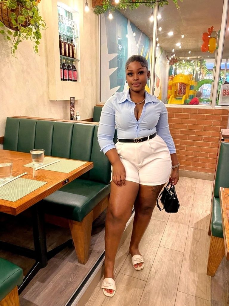 Kelsey Sugar Mummy in Athi River Looking for a Young Man