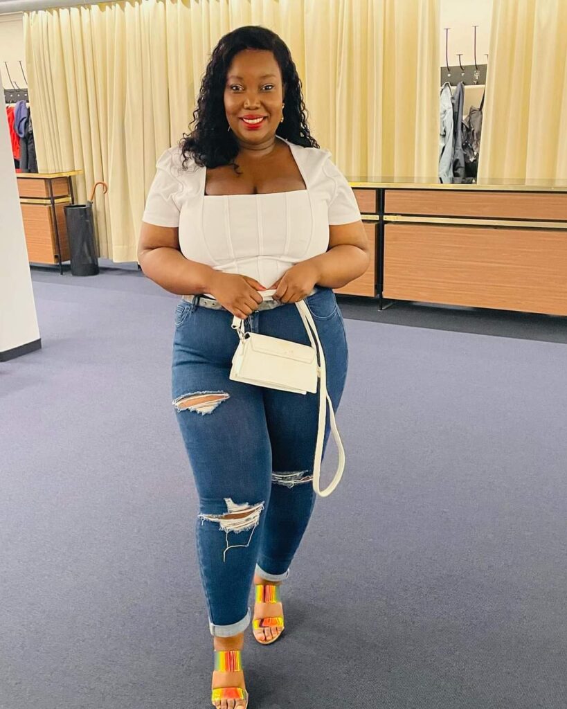 Sugarmummy Maryann Seeking a Discreet Gentleman for a No-Strings-Attached Relationship