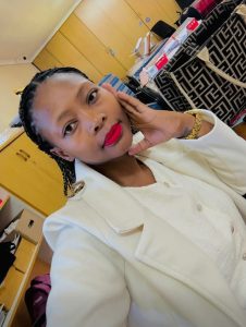 Steffanie a sugar mummy along Waiyaki Way Nairobi looking for a young man