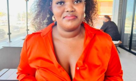 Tess a sweet mummy from Rongai searching for a genuine and affectionate man